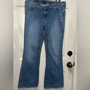 American Star Jeans w Star pockets Size Medium Adjustable Waist & flare
